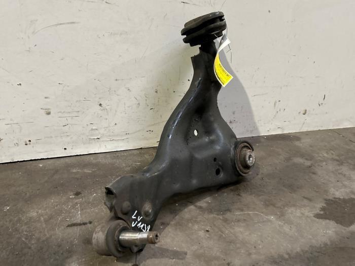 Wahacz zawieszenia lewy przód Mercedes Vito