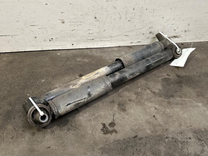 Zestaw amortyzatorów Mercedes Vito