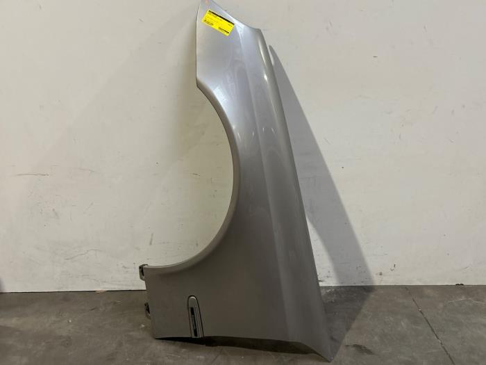 Ekran lewy przód Mercedes E-Klasse