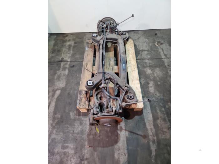 Os tylna napedu na tylne kola Mercedes SLK