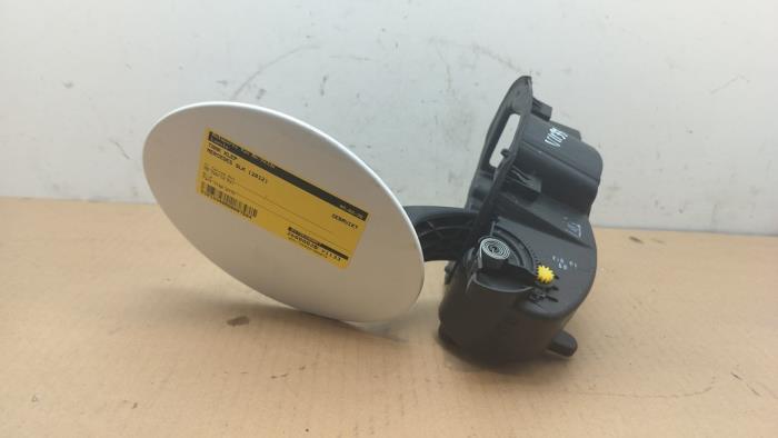 Pokrywa wlewu paliwa Mercedes SLK