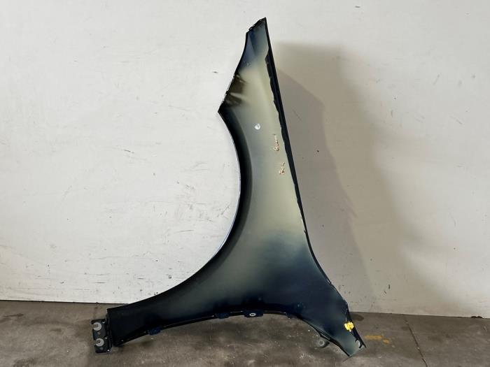Front wing, right Mercedes CLA