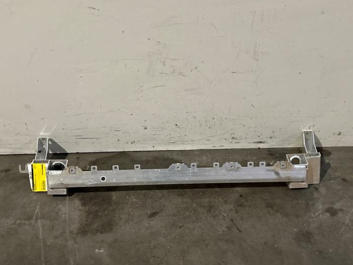 Barre radiateur Mercedes GLB-Klasse