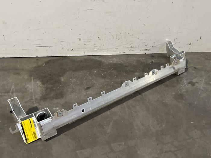 Radiatorbalken Mercedes GLB-Klasse