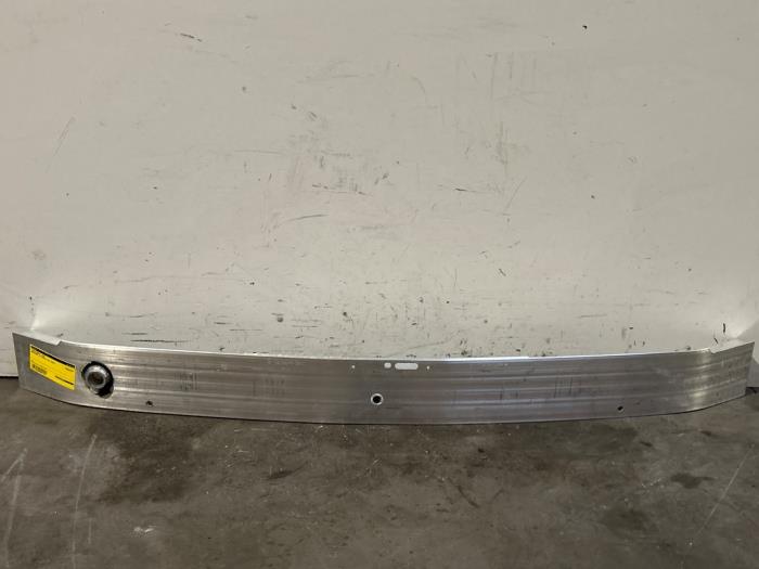 Barre châssis avant Mercedes B-Klasse