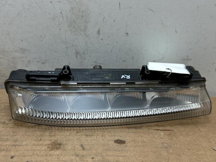 Swiatlo do jazdy dziennej prawe Mercedes SLK