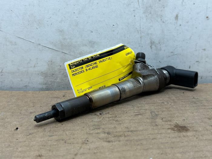 Injector (petrol injection) Mercedes B-Klasse