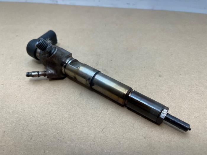 Injector (petrol injection) Mercedes B-Klasse