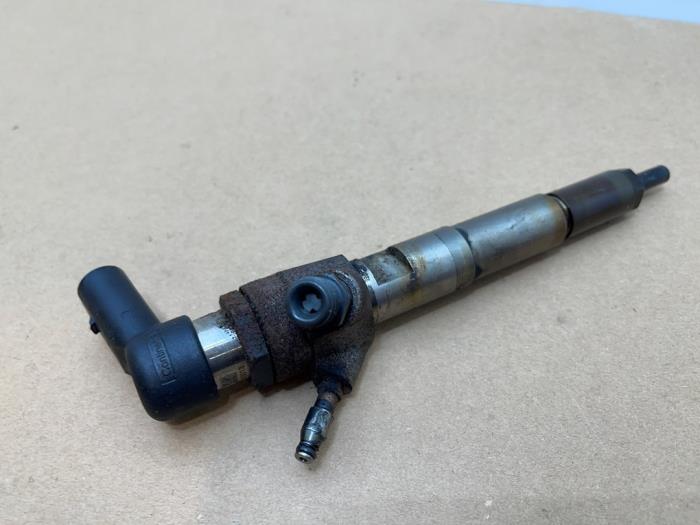 Injector (petrol injection) Mercedes B-Klasse