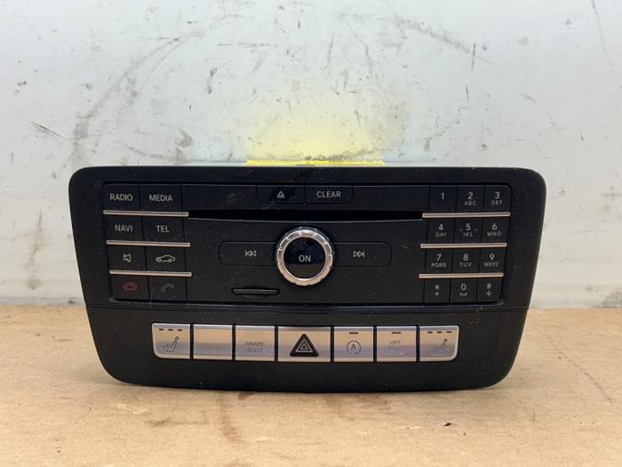 Radio Mercedes CLA