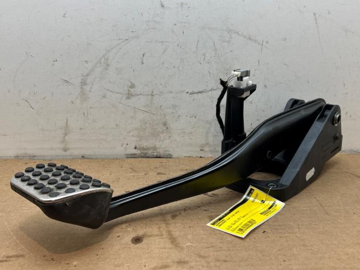 Pedal hamulca Mercedes CLA