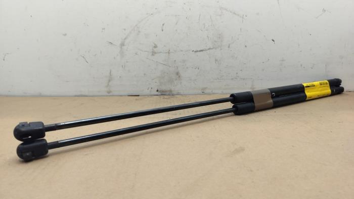 Zestaw amortyzatorów gazowych pokrywy silnika Mercedes E-Klasse