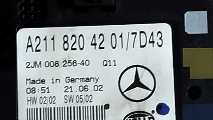 Interior lighting, front Mercedes E-Klasse