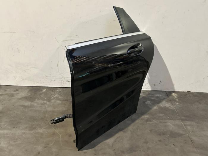 Tür 4-türig links hinten Mercedes CLA