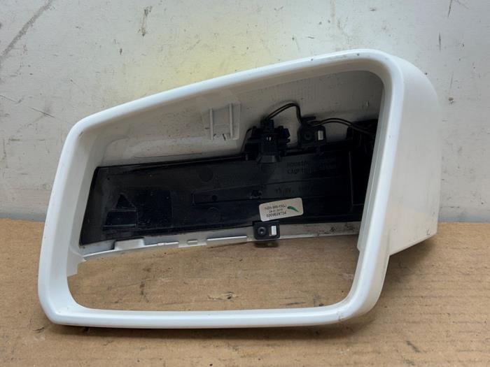 Spiegelkappe links Mercedes C-Klasse