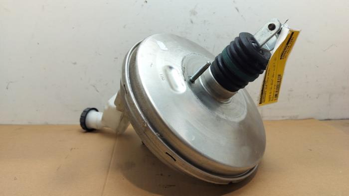 Assistant de freinage Mercedes CLA