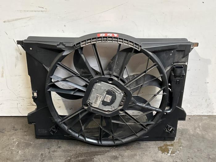 Wentylator chlodzenia silnika Mercedes C-Klasse