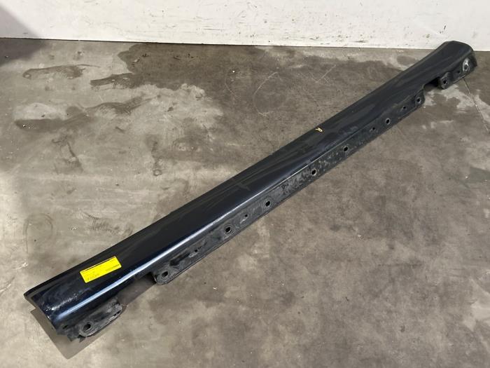 Sill, right Mercedes C-Klasse