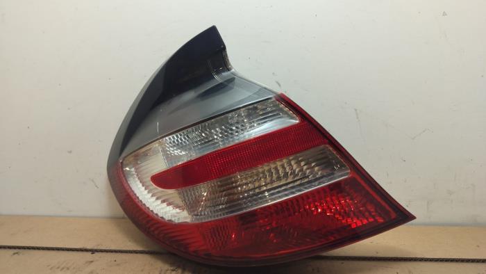 Luz trasera izquierda Mercedes C-Klasse
