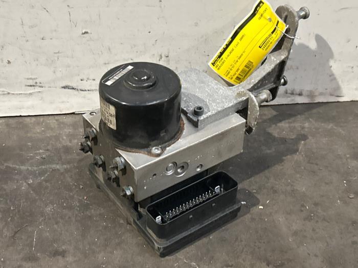 ABS pump Mercedes C-Klasse
