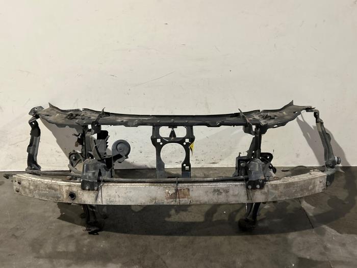 Panel przedni Mercedes E-Klasse