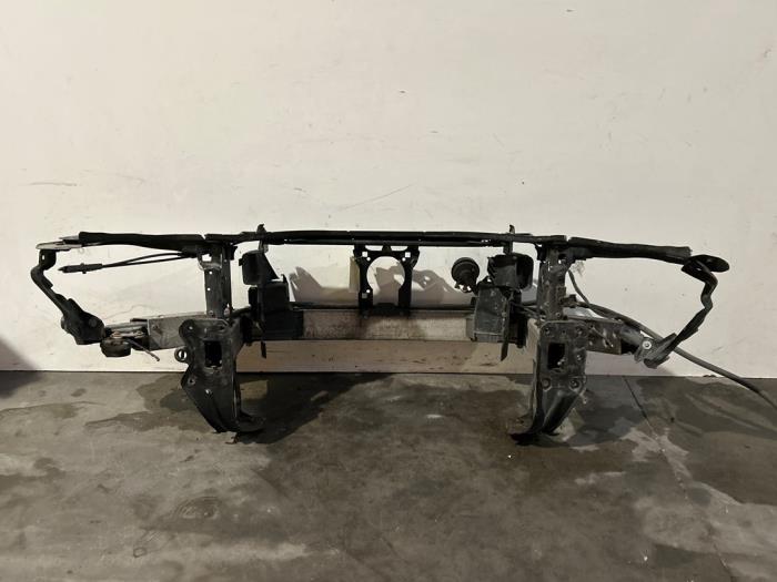 Panel przedni Mercedes E-Klasse