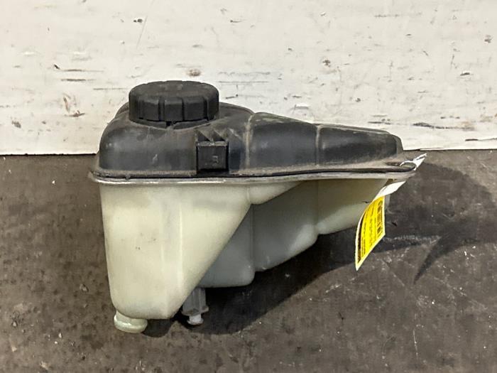 Zbiornik rozprezny Mercedes C-Klasse