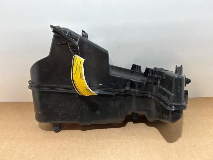 Ruitensproeiertank voor Mercedes EQS