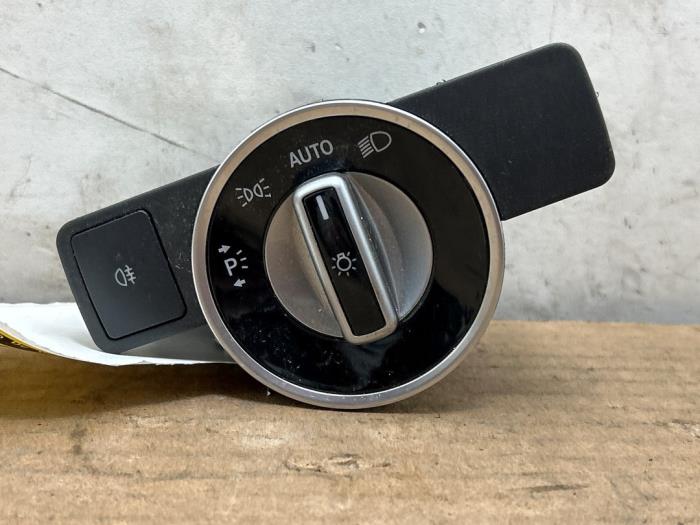 Przelacznik swiatel Mercedes C-Klasse