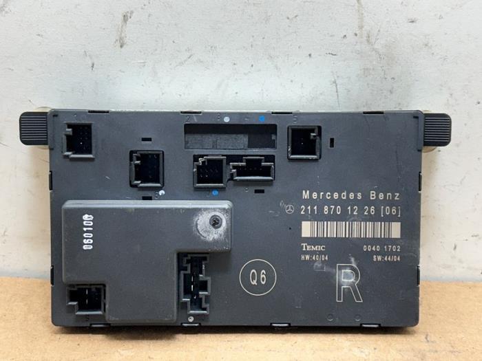 Modul centralnego zamka Mercedes E-Klasse