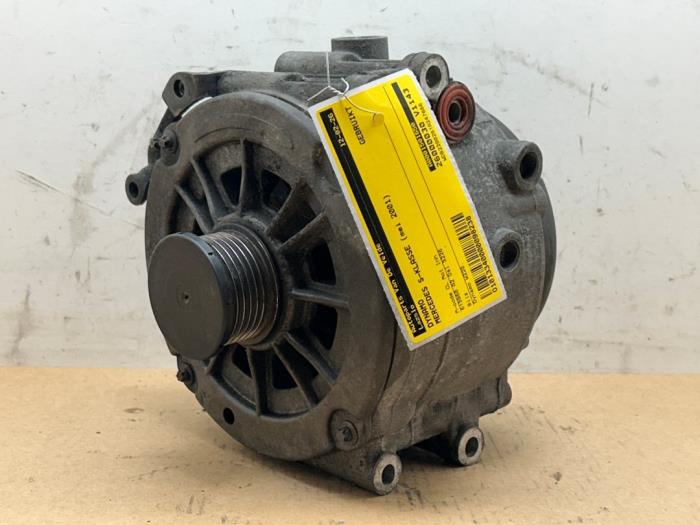 Pradnica Mercedes S-Klasse