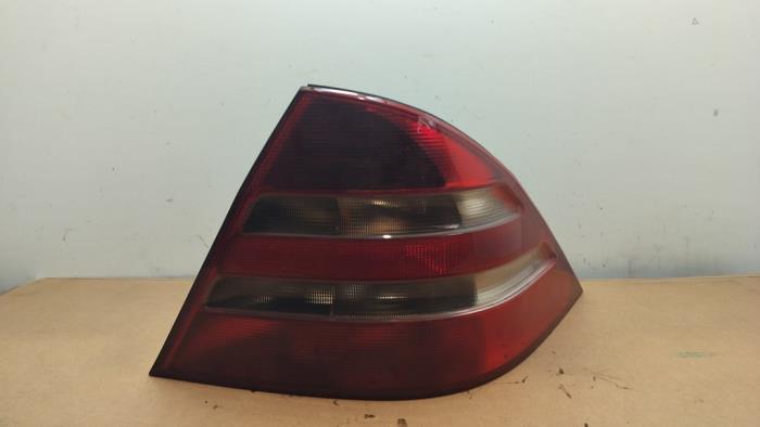 Feu arrière droit Mercedes S-Klasse