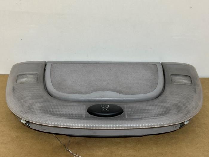 Oswietlenie wewnetrzne tyl Mercedes S-Klasse