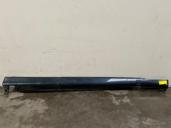 Próg lewy Mercedes S-Klasse