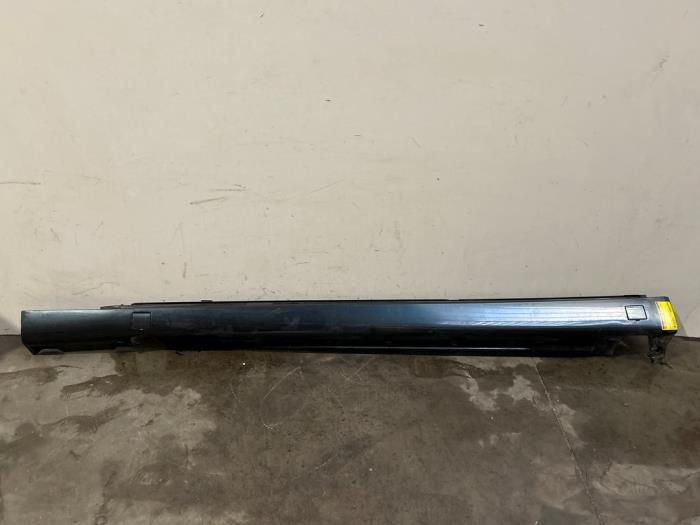 Seuil droit Mercedes S-Klasse