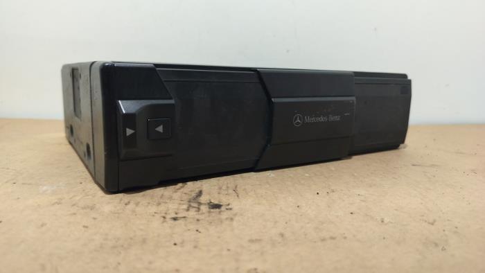 CD Wechsler Mercedes S-Klasse