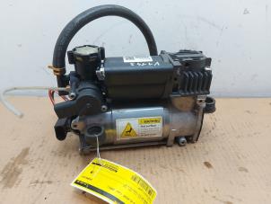 Gebruikte Compressor Mercedes S (W220) 3.2 S-320 CDI 24V Prijs € 199,65 Inclusief btw aangeboden door Autoparts Van De Velde