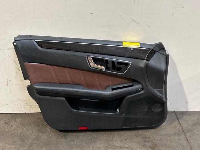 Türverkleidung 4-türig links vorne Mercedes E-Klasse