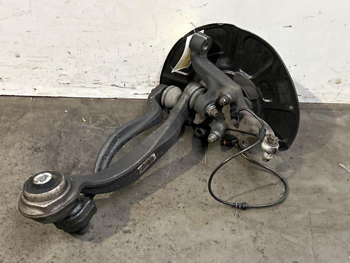 Knuckle, front right Mercedes E-Klasse