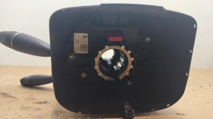 Przelacznik Combi kolumny kierownicy Mercedes E-Klasse