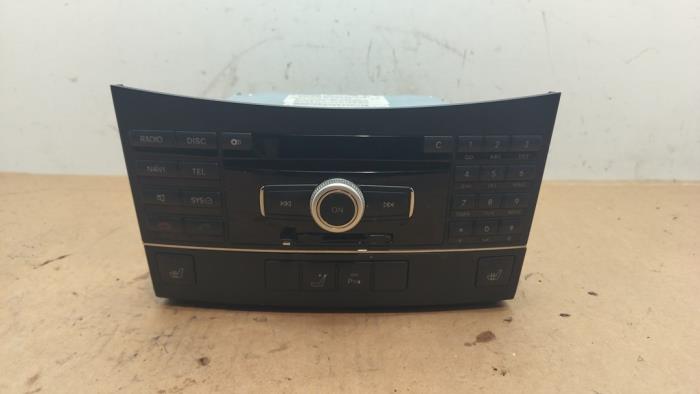 Radio Mercedes E-Klasse