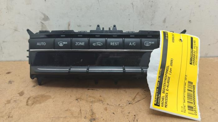 Panel sterowania nagrzewnicy Mercedes E-Klasse