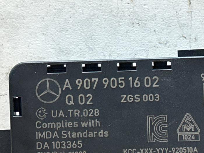 Amplificador de antena Mercedes Sprinter