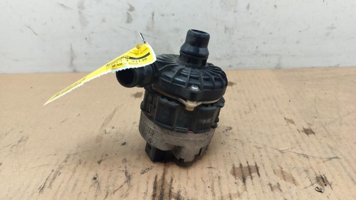 Water pump Mercedes Sprinter