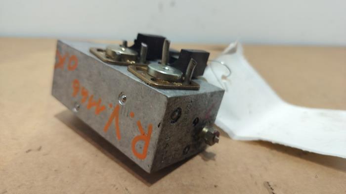 Kleppenblok hydraulisch Mercedes SL