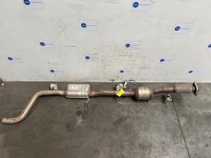 Gebruikte Flexibel uitlaatstuk Mercedes A (177.0) 2.0 A-200d Prijs € 296,45 Inclusief btw aangeboden door Autoparts Van De Velde