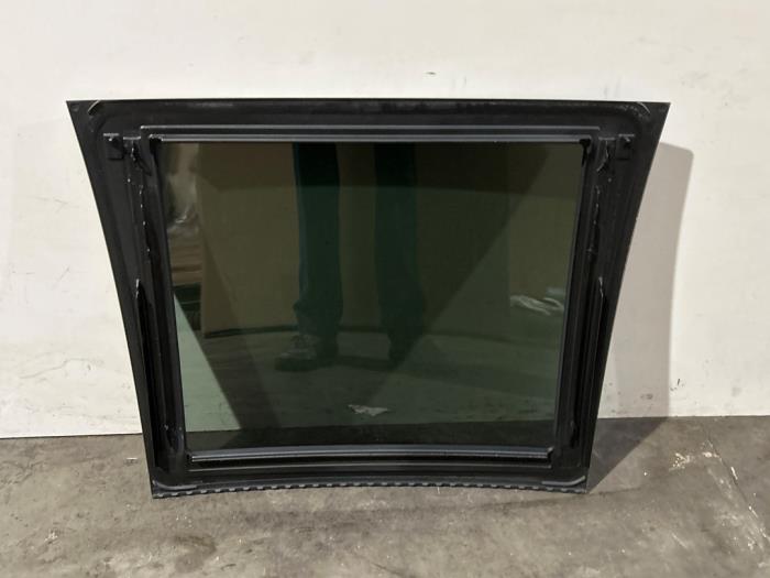 Panoramic roof Mercedes CLA