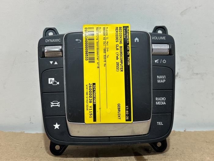 Sterowanie komputera pokladowego Mercedes CLA