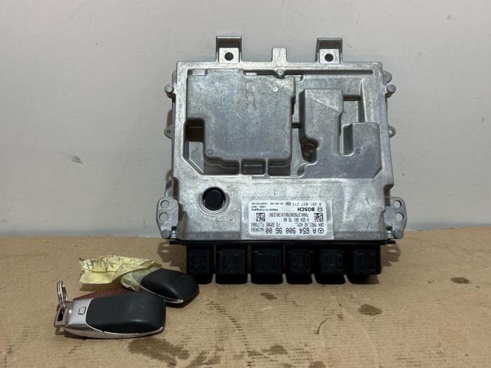 Stacyjka + sterownik Mercedes CLA