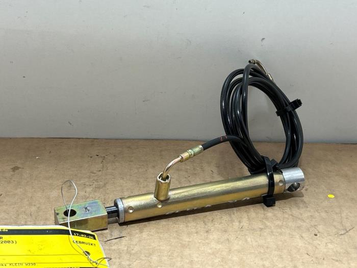 Silownik dachu cabrio Mercedes SL